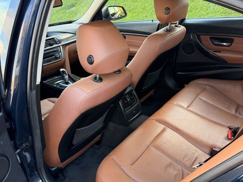 Used 2012 BMW 328i Sedan RWD image 9