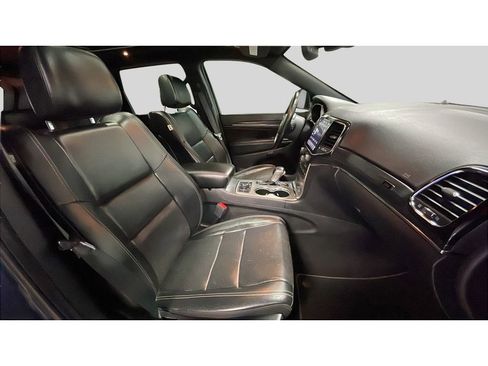 Used 2021 Jeep Grand Cherokee Limited AWD/4WD image 18