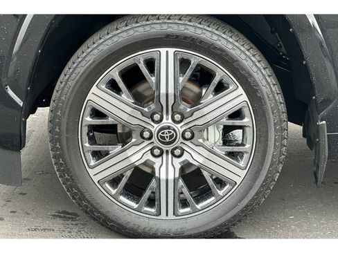 Certified 2024 Toyota Sequoia Capstone AWD/4WD image 35