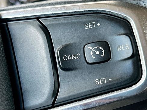 Used 2021 RAM 1500 Laramie w/ Bed Utility Group AWD/4WD image 34