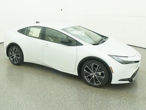 New 2026 Toyota Prius XLE image 12