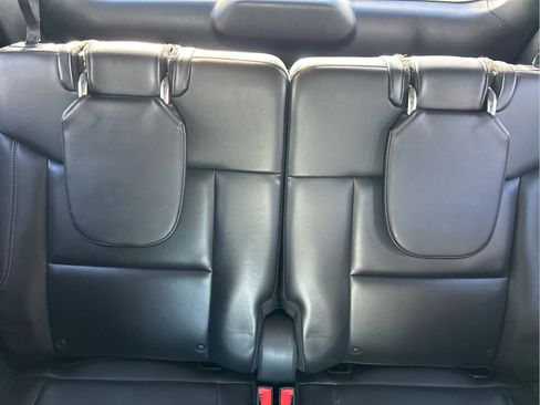 Used 2021 Ford Explorer XLT w/ Equipment Group 202A image 30