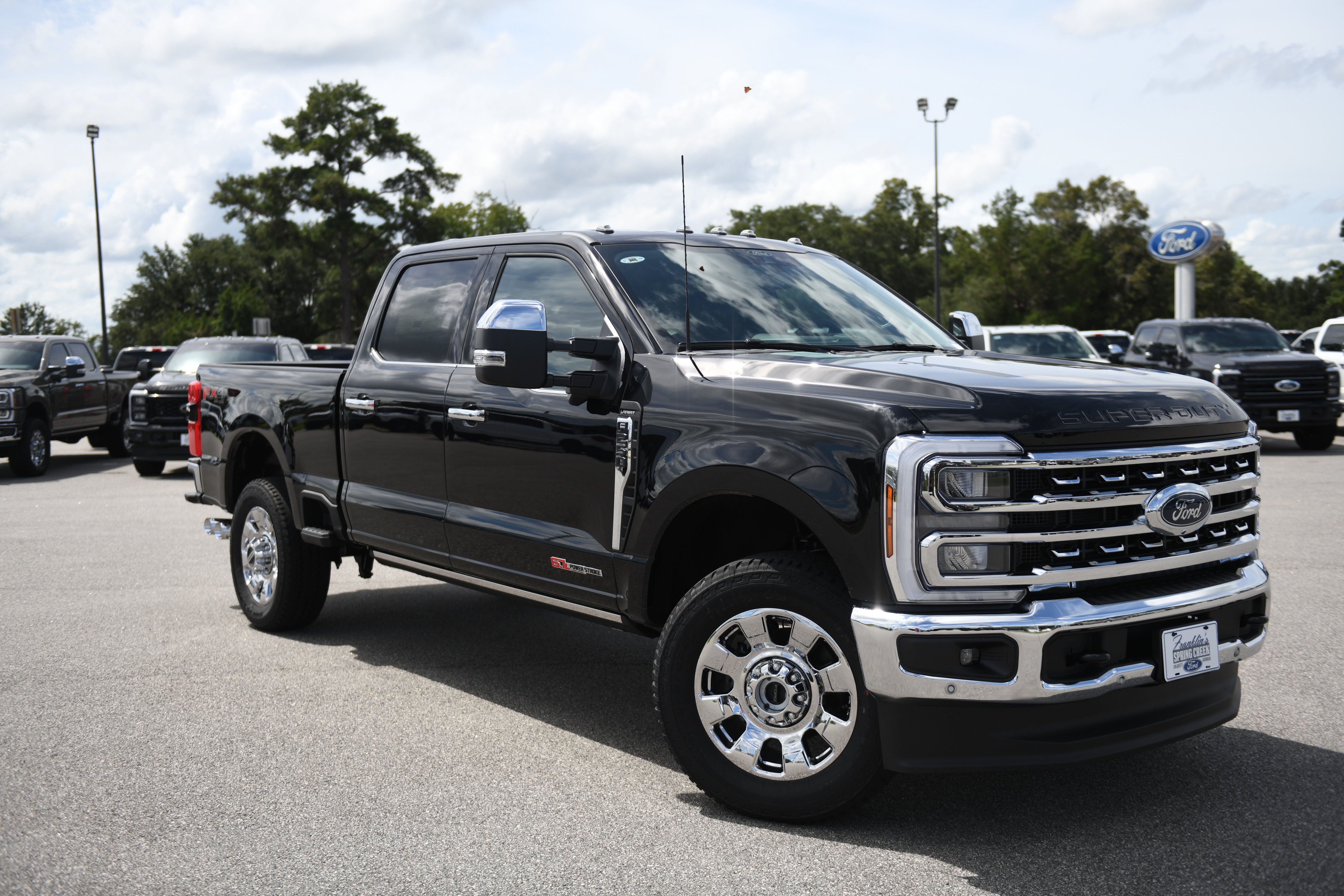 New 2026 Ford F250 Lariat w/ Lariat Premium Package AWD/4WD image 3