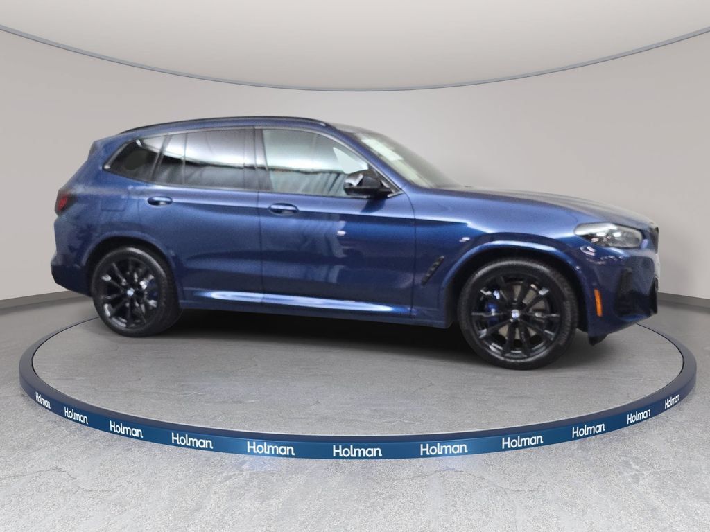 Used 2024 BMW X3 M40i AWD/4WD image 4