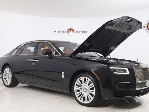Used 2023 Rolls-Royce Ghost AWD/4WD image 33