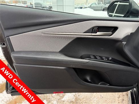 Used 2025 Toyota Camry SE image 19