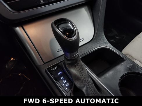 Used 2016 Hyundai Sonata SE w/ Cargo Package image 10