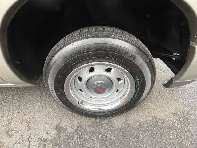 Used 2000 GMC Sonoma SL RWD image 19