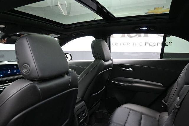 Used 2024 Cadillac XT4 Premium Luxury w/ Cold Weather Package AWD/4WD image 26