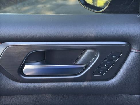 New 2025 Nissan Armada PRO-4X image 19