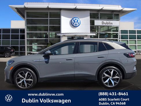 Certified 2023 Volkswagen ID.4 Pro S AWD/4WD image 7