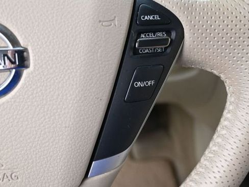 Used 2011 Nissan Murano AWD/4WD image 16