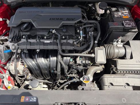 Used 2025 Kia K4 LXS image 31