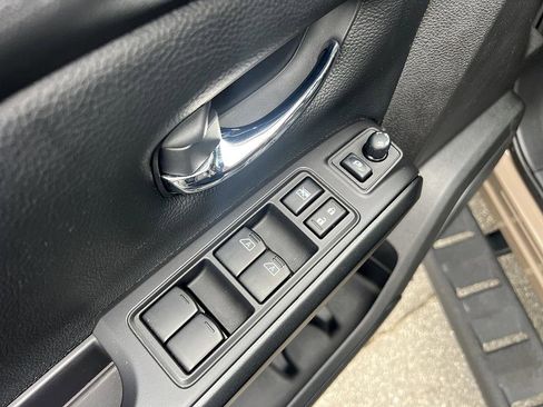 Certified 2022 Nissan Titan PRO-4X w/ Pro-4x Convenience Package image 10