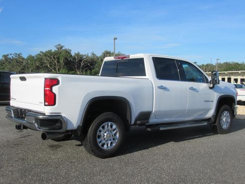 Used 2024 Chevrolet Silverado 2500 LTZ w/ LTZ Plus Package image 7