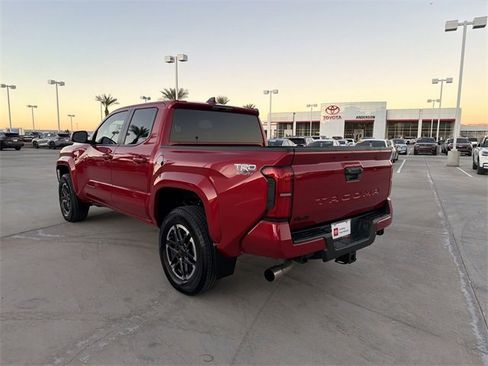Used 2024 Toyota Tacoma TRD Sport image 7