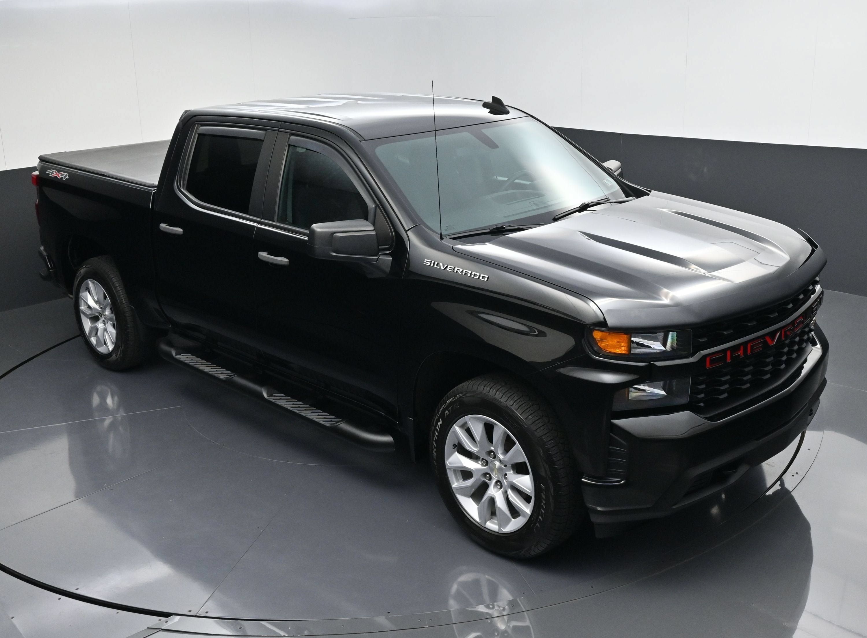 Used 2021 Chevrolet Silverado 1500 Custom AWD/4WD image 45