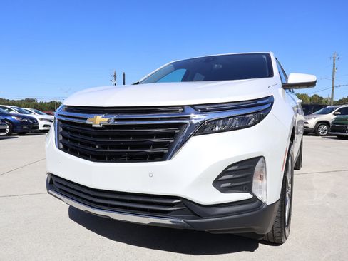 Used 2022 Chevrolet Equinox LT image 30