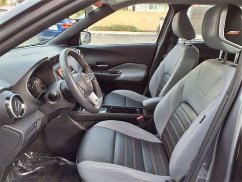 Certified 2023 Nissan Kicks SR w/ SR Premium Package image 15