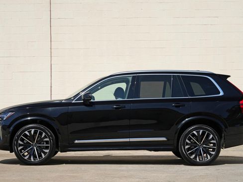 Used 2026 Volvo XC90 B6 Plus AWD/4WD image 9