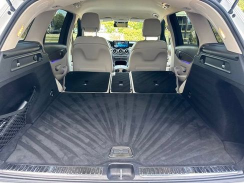 Used 2022 Mercedes-Benz GLC 300 4MATIC image 22