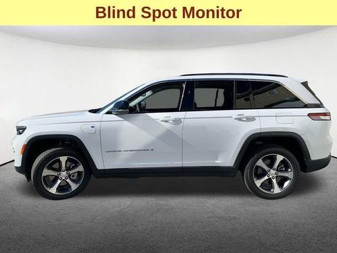 Used 2022 Jeep Grand Cherokee Limited 4xe image 6