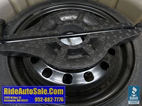 Used 2009 Ford Focus SES FWD image 27