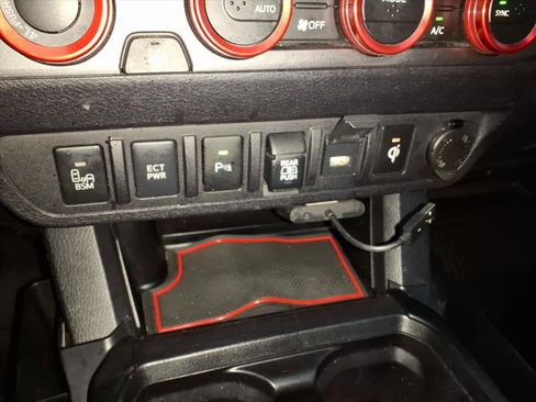 Used 2021 Toyota Tacoma TRD Pro image 21