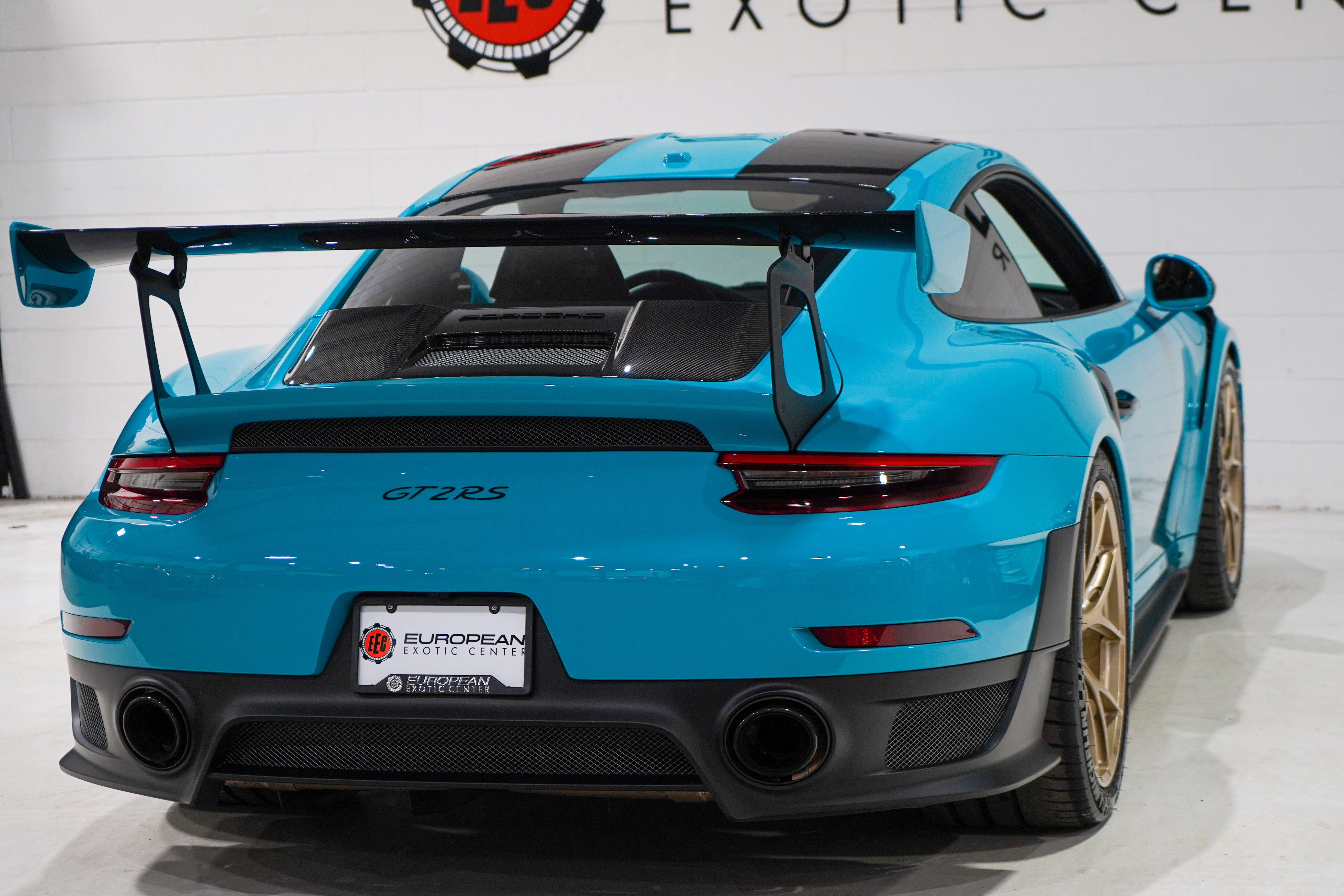 Used 2018 Porsche 911 GT2 RS RWD image 39