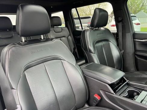 Used 2022 Jeep Grand Cherokee L Overland AWD/4WD image 10