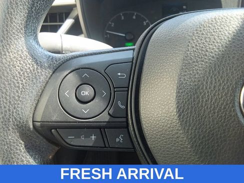 Used 2024 Toyota Corolla LE w/ LE Convenience Package FWD image 23