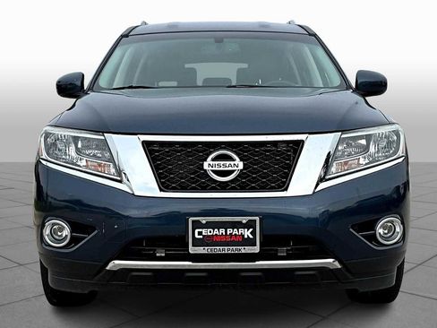 Used 2013 Nissan Pathfinder SL FWD image 4