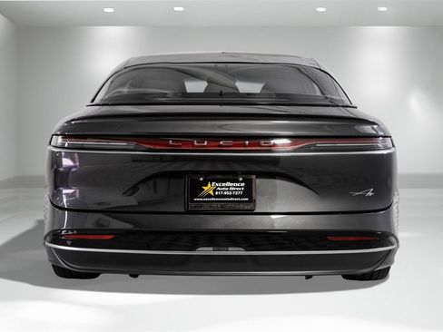 Used 2023 Lucid Air Touring image 8
