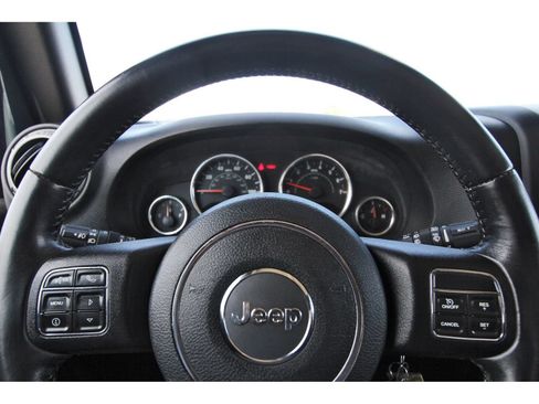 Used 2016 Jeep Wrangler Unlimited Sport w/ Quick Order Package 23S AWD/4WD image 17