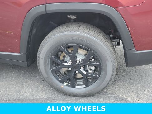 New 2025 Jeep Grand Cherokee L Altitude image 5