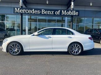 Used 2022 Mercedes-Benz E 450 4MATIC Sedan video 1
