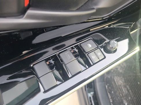 Used 2024 Toyota bZ4X XLE image 18