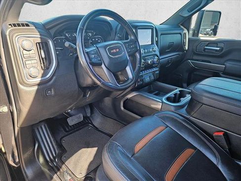 Used 2023 GMC Sierra 2500 AT4 w/ Gooseneck/5TH Wheel Package image 10