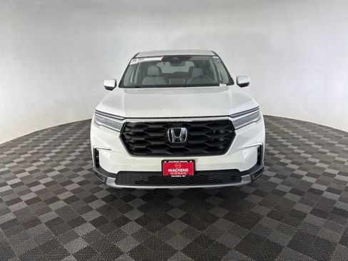 Used 2023 Honda Pilot EX-L image 2