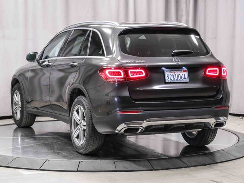 Certified 2022 Mercedes-Benz GLC 300 image 2