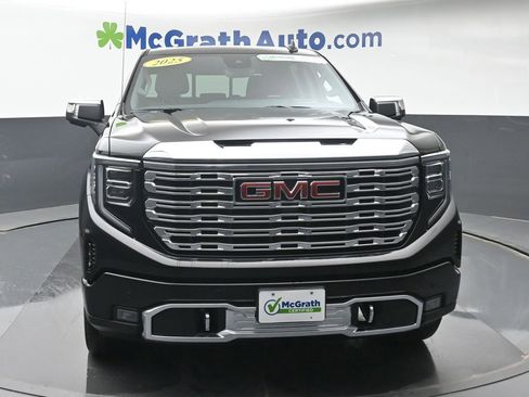 Used 2025 GMC Sierra 1500 Denali w/ Denali Reserve Package image 4