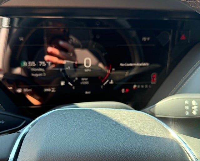 New 2026 GMC Yukon Elevation AWD/4WD image 11