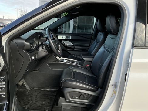 Used 2021 Ford Explorer ST w/ Equipment Group 401A image 7