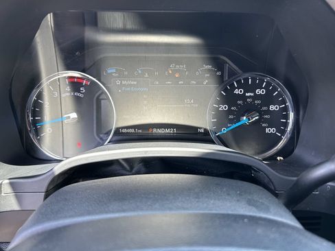 Used 2017 Ford F250 Lariat w/ Chrome Package AWD/4WD image 31