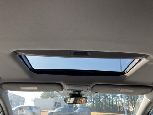 Certified 2023 Honda Odyssey EX-L image 32