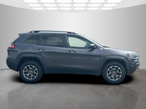 Used 2020 Jeep Cherokee Trailhawk w/ Cold Weather Group AWD/4WD image 7
