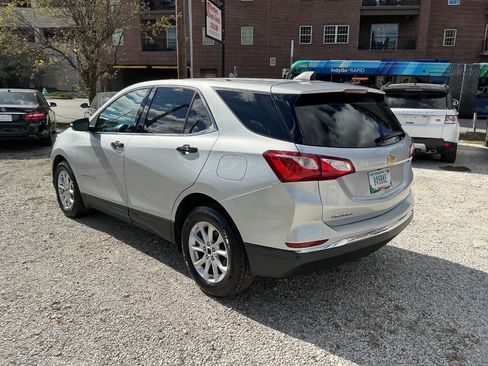 Used 2019 Chevrolet Equinox LT image 3