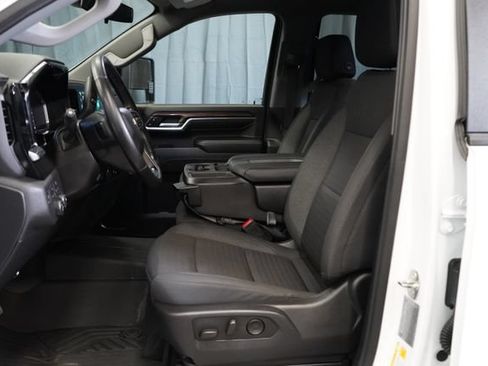 Used 2024 Chevrolet Silverado 3500 LT w/ Convenience Package AWD/4WD image 12