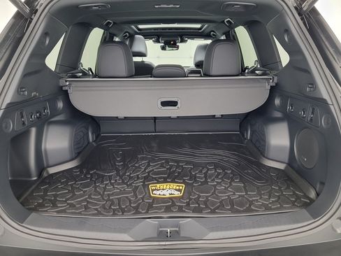 Used 2026 Subaru Forester Wilderness AWD/4WD image 32