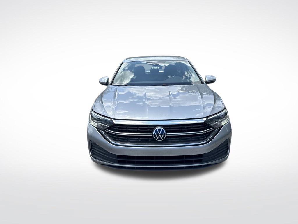 Used 2024 Volkswagen Jetta S FWD image 3